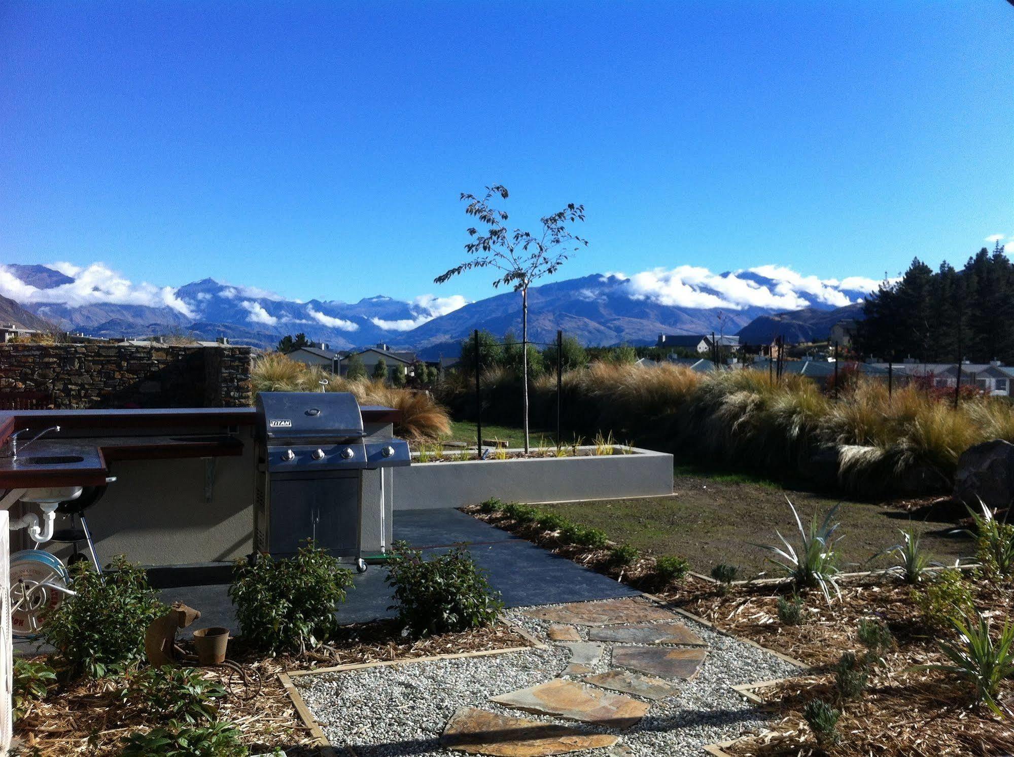 Alpine Peaks Apartment Wanaka Exteriér fotografie